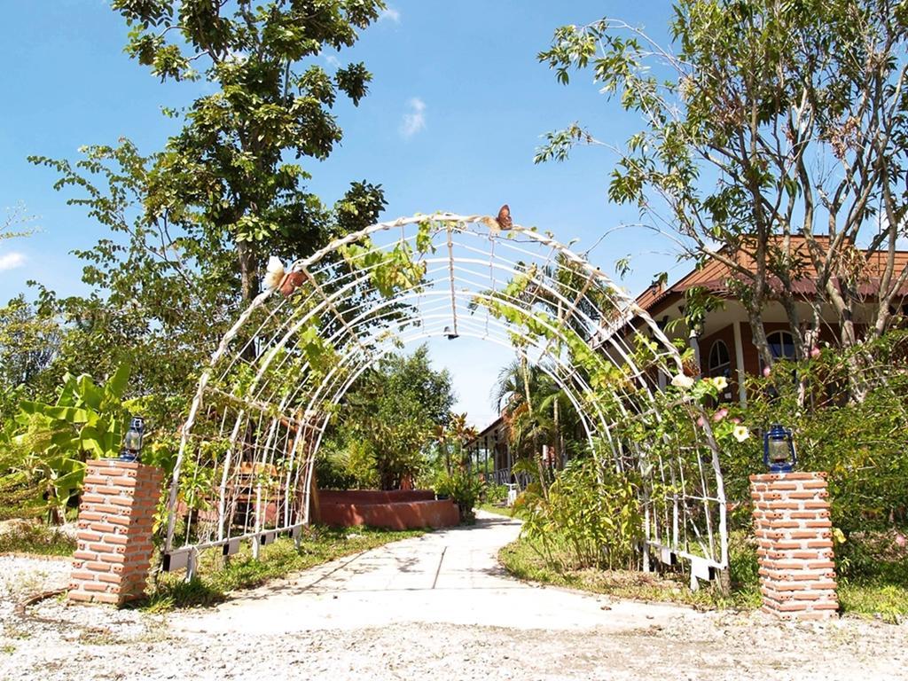 Cowboy Farm Resort Pattaya Ban Huai Yai Экстерьер фото