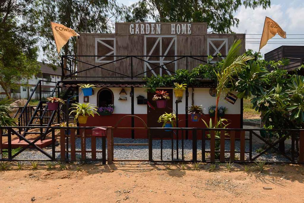 Cowboy Farm Resort Pattaya Ban Huai Yai Экстерьер фото
